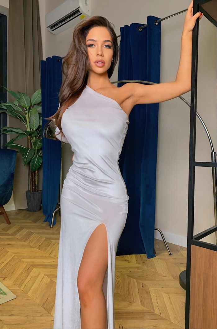 Elara White Velvet One-Shoulder Evening Gown - Image 1